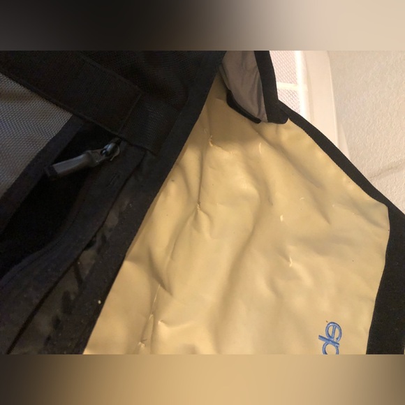 *Timbuk2 EBay Laptop Bag- 746 $50 or $45 w/offer - Picture 5 of 6